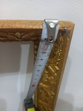 Marco dorado madera antiguo