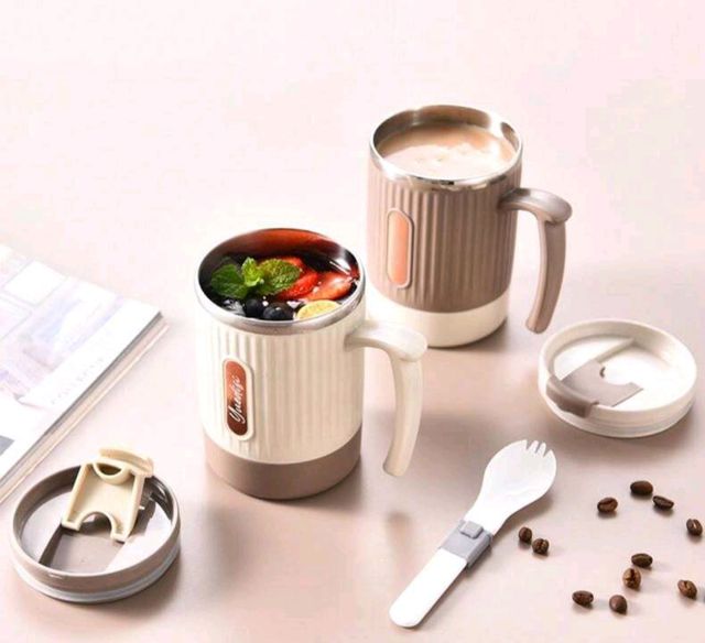 Tazza termica multifunzionale con cucchiaio e coperchio