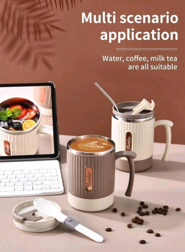 Tazza termica multifunzionale con cucchiaio e coperchio