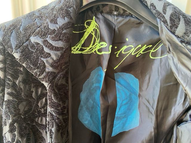 Abrigo Desigual negro