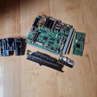 TV LG 32" sin peana para - piezas