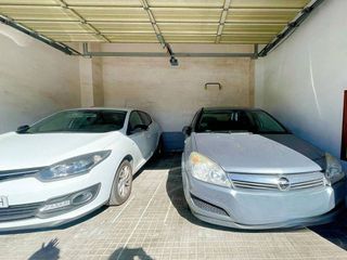 Garaje en venta en Centre - Cordelles en Cerdanyola del Vallès