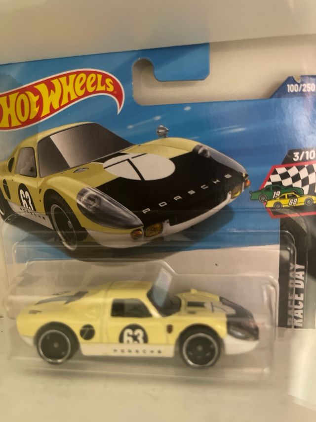 Collezione Hot Wheels: auto mitiche