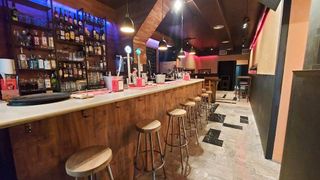 Bar en venta en Palacio en Madrid
