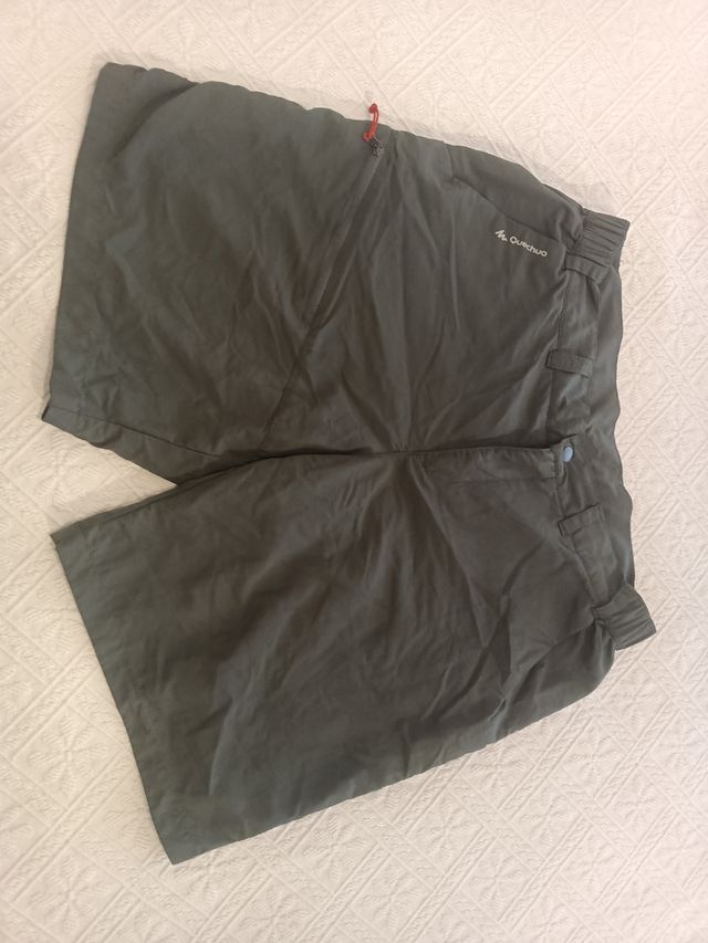 Pantalón corto montaña Quechua talla 44 