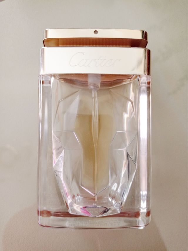 Frascos perfumes vacíos