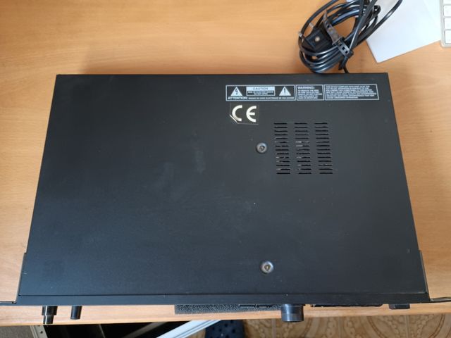 Roland SDE-330 Delay Vintage