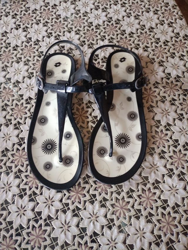 Infradito usate n.37