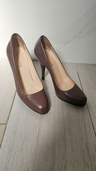 Tacones Prada Marrón