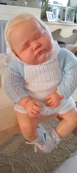 Bebé Reborn 3 meses - 70cm