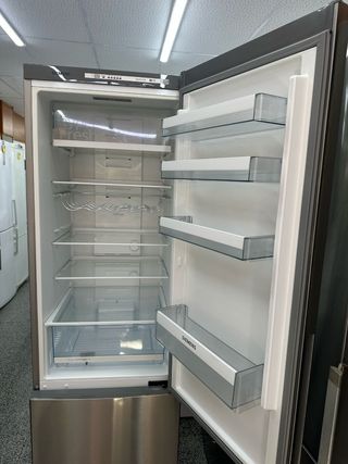 Nevera Siemens NoFrost - Garantía y Transporte