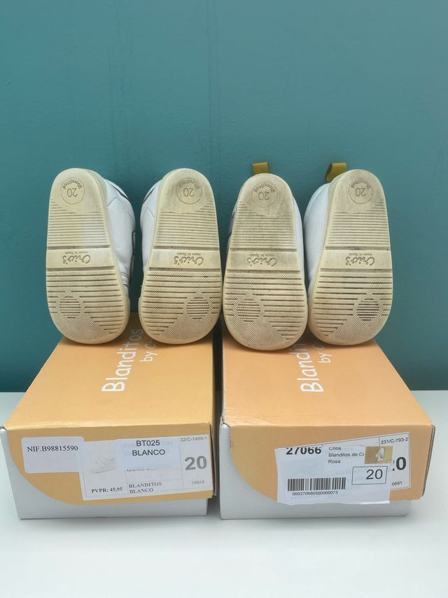 2 pares Blanditos talla 20