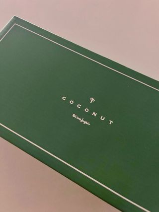 Corona de comunión COCONUT