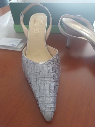Zapatos fiesta plata T41
