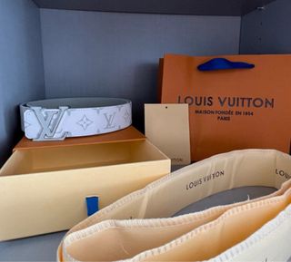 Cintura Louis Vuitton Grigia e Bianca