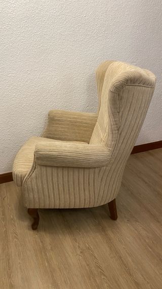1 sillón beige