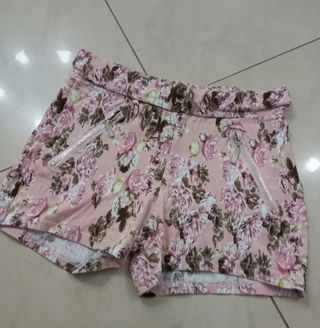 Shorts floreali bimba 8-10 anni