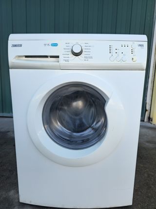OPORTUNIDAD !! LAVADOR ZANUSSI 6 KG 1.200 RPM.