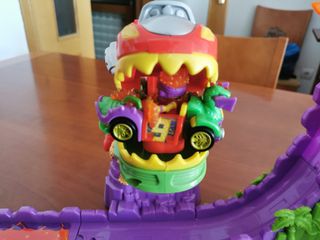 T-Racers Dragon Loop Challenge