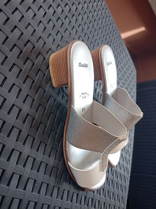 Sandali Bata argento-bianco n.37