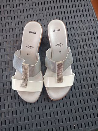 Sandali Bata argento-bianco n.37