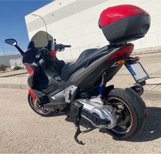 Gilera Nexus 500
