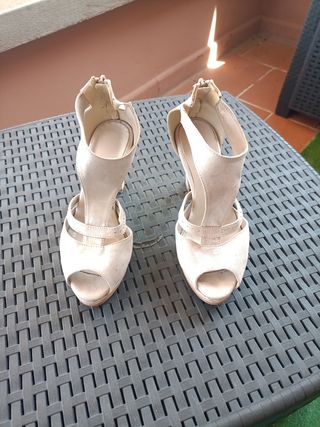 Sandali beige donna 38 - tacco medio