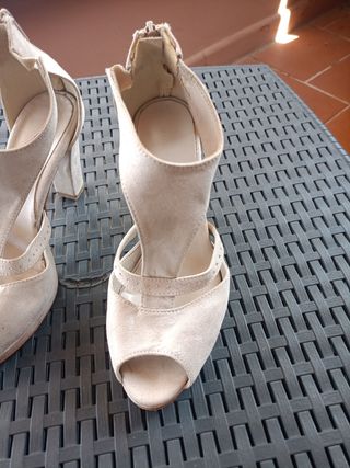 Sandali beige donna 38 - tacco medio