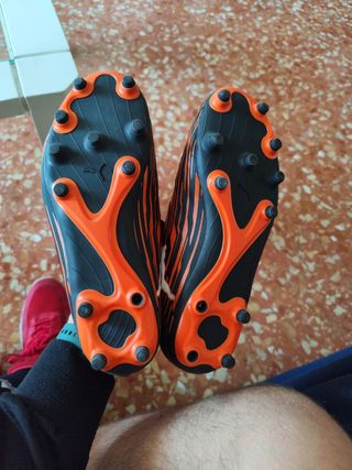Zapatillas Puma Fútbol Talla 42