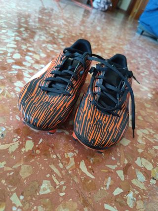 Zapatillas Puma Fútbol Talla 42