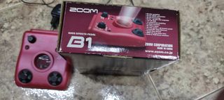 Zoom B1 - Pedal multiefectos para bajo.