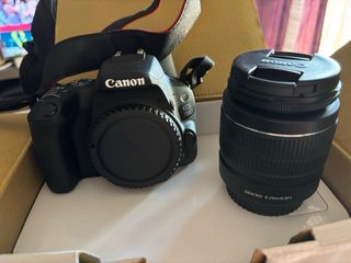 Canon EOS 200D Kit - Cámara réflex