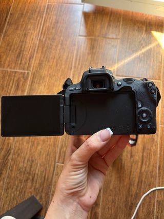 Canon EOS 200D Kit - Cámara réflex