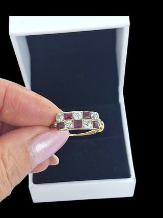 Anillo Art Decó rubíes brillantes oro
