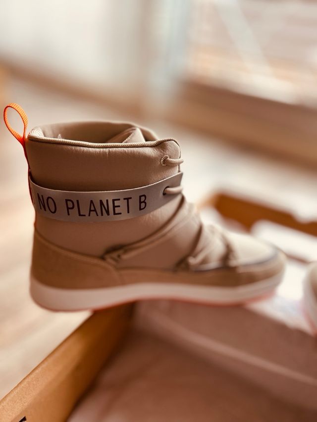 Botas Ecoalf nieve beige nuevas t.41