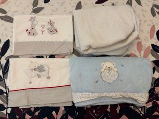 Colcha+Chichonera cuna  Regalo 3 juegos de sabanas