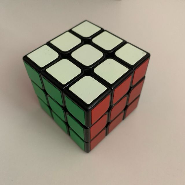 Cubo de velocidad 3x3 - Como nuevo