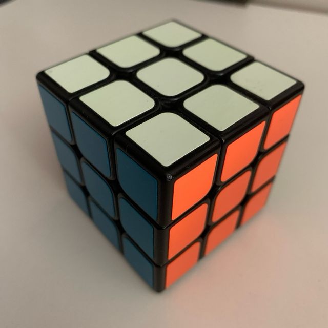Cubo de velocidad 3x3 - Como nuevo