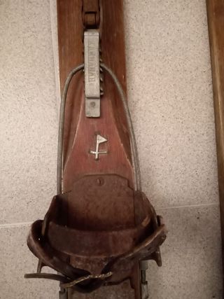 Esquís Madera Vintage