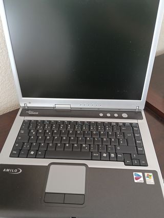 Portátil Fujitsu Siemens Amilo M7440