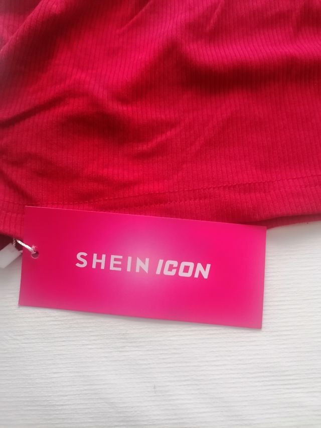 Top rojo Shein - Talla 34