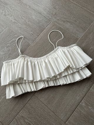 Top blanco Zara - volantes - talla L