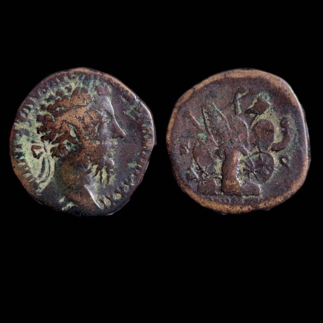 SESTERCIO MARCO AURELIO muy raro.