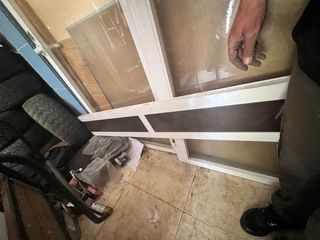 Puertas aluminio con marco completo