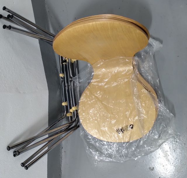 Lote de tres Sillas Curvilineas