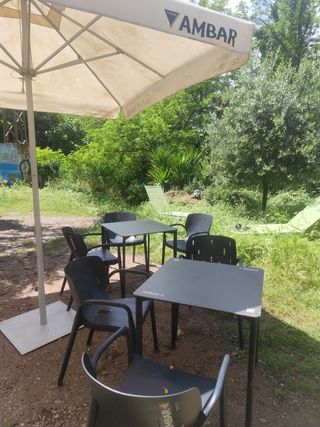 12 Mesas y 40 Sillas Terraza