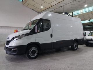 Iveco Daily 35S16	2.3 TD 35S 16 V 3520L/H2 12 M3 .