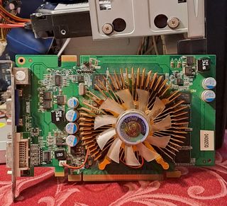 PC Pentium Dual Core 2.7 Ghz - 2GB RAM