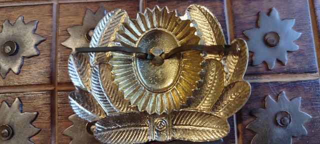 Insignia para gorra de oficial del MVD de la URSS
