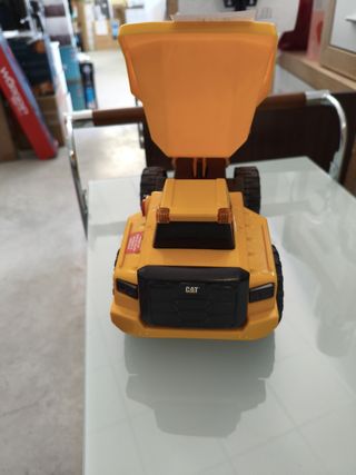 Camión volquete CAT Juguete